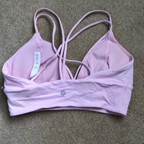 Lululemon sports bra/ top - Picture 2 of 3